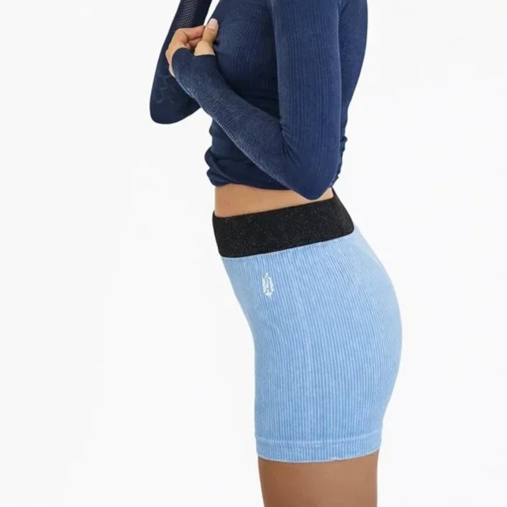 FREE PEOPLE FP MOVEMENT Prajna Seamless Ribbed Shorts 4" Stretch Blue Womens M/L